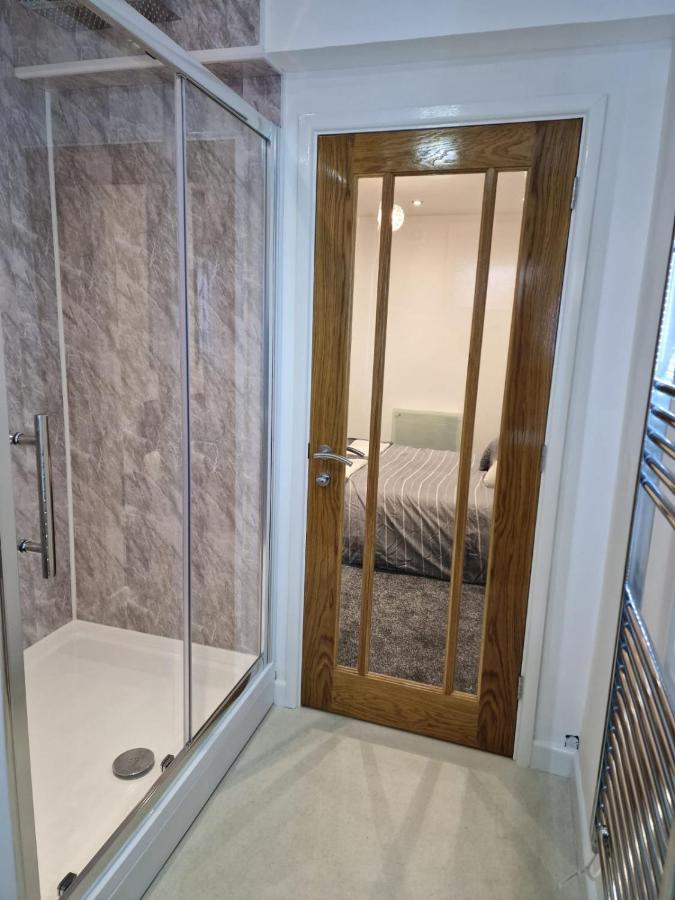 Cosynite For 2 Apartment Birmingham
